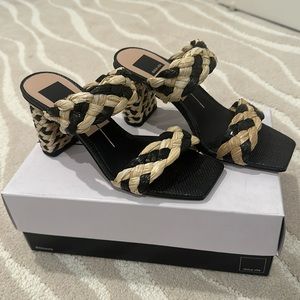 Dolce Vita Pailey Faffia Sandal size 7
